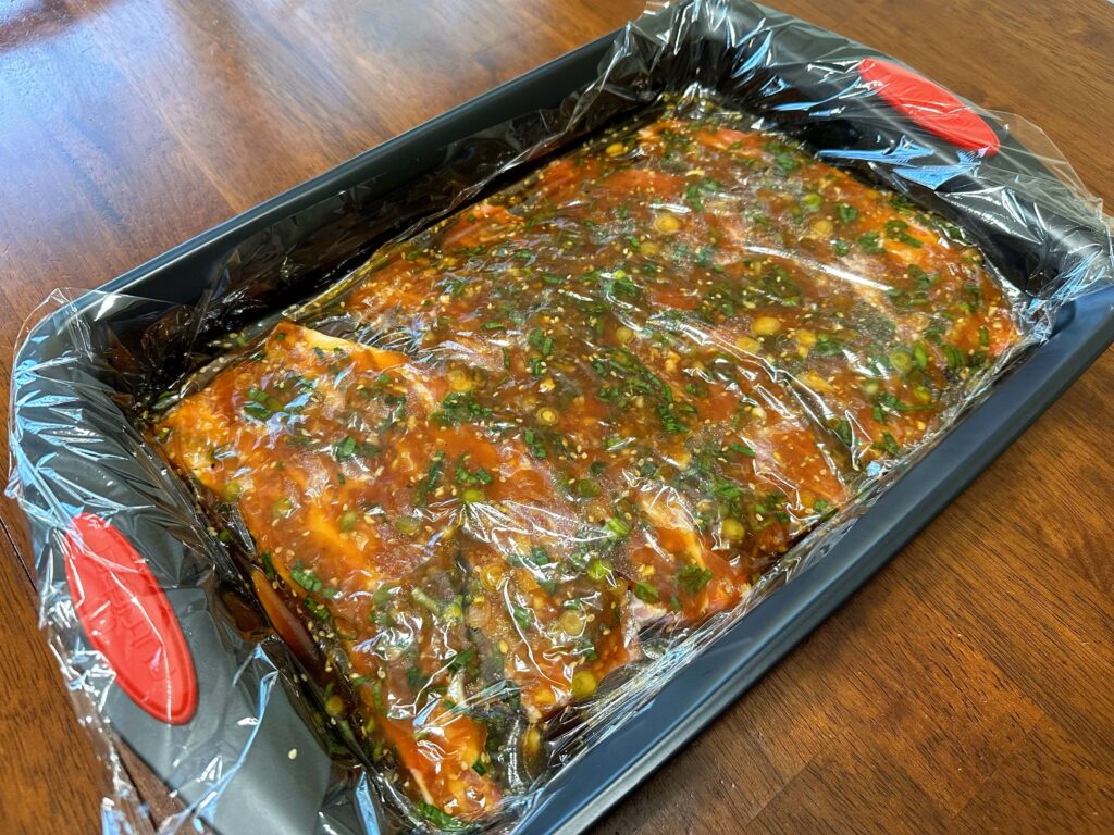 特製タレに漬け込んだLAカルビ