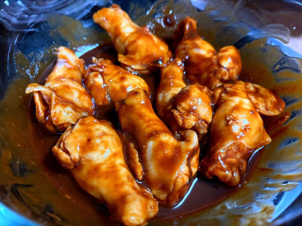 白菜と手羽元の味噌バター蒸し煮